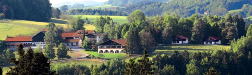 Familienurlaub mit Hund und Reiturlaub mit Kindern auf Gut Feuerschwendt