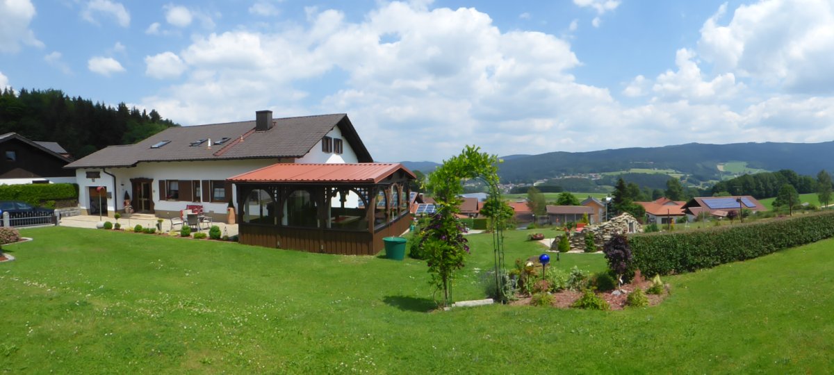 Friedrich Weihmannsried Pension in Gotteszell Zimmer und Ferienwohnung