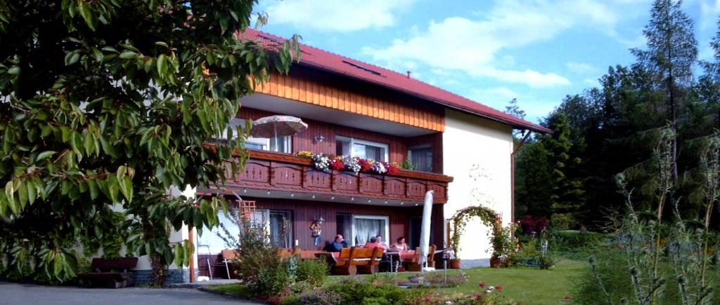 haus-florian-herzogau-pension-waldmünchen-ferienwohnung