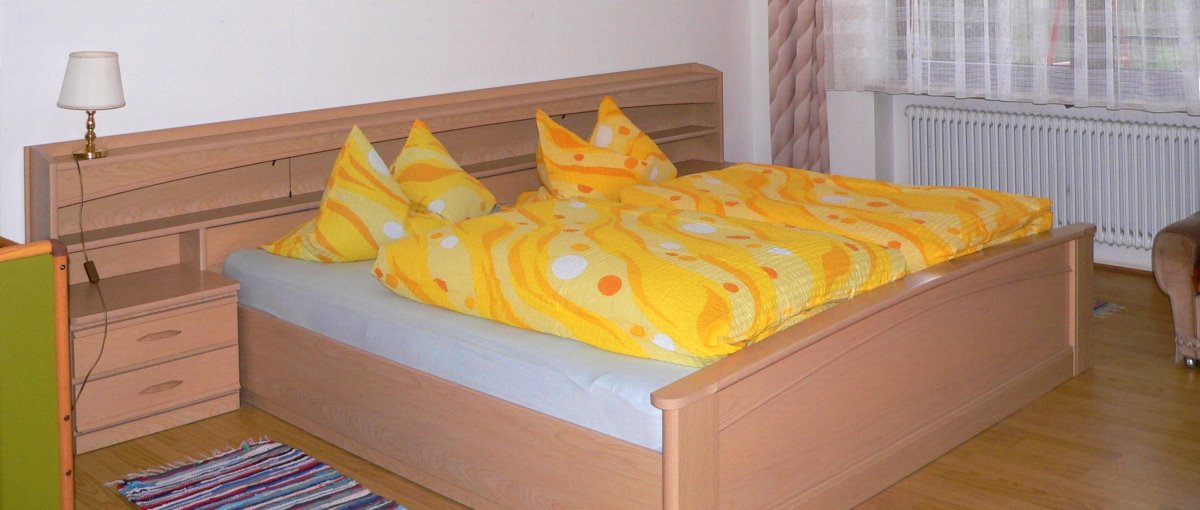 koller-schillertswiesen-ferienwohnungen-zell-bayern-zimmer-oberpfalz