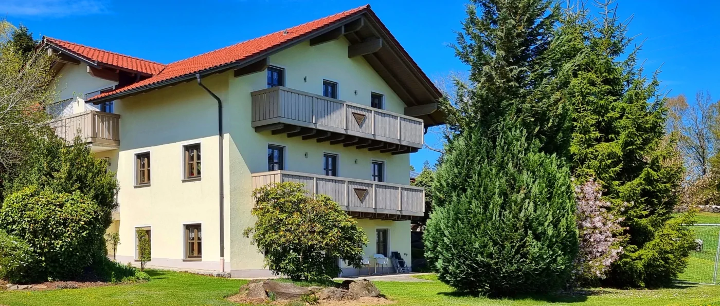 Du betrachtest gerade Ferienhof Kopp Bauernhof bei Bodenmais mit Ponyreiten