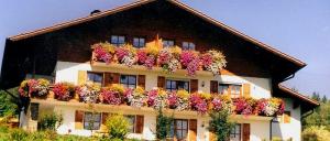 Mehr über den Artikel erfahren Kriegerhof in Arrach Bauernhof bei Lam am Osser Berg