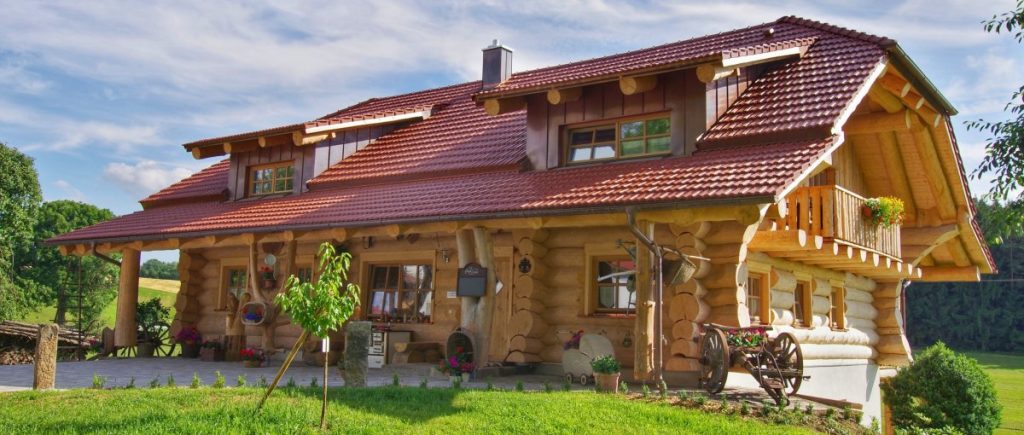 luger-holzhaus-bauernhof-bayern-luxus-blockhaus-roding