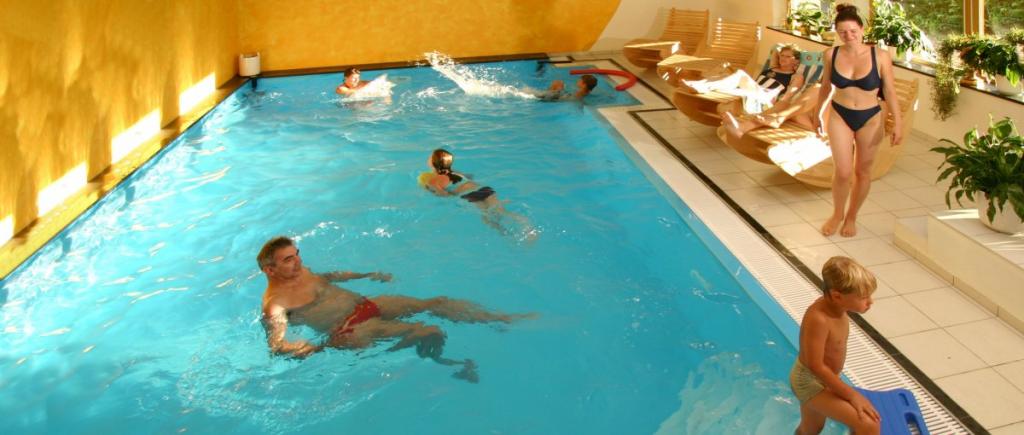 Landhotel in Niederbayern 3 Sterne Hotel mit Hallenbad am Brotjacklriegel