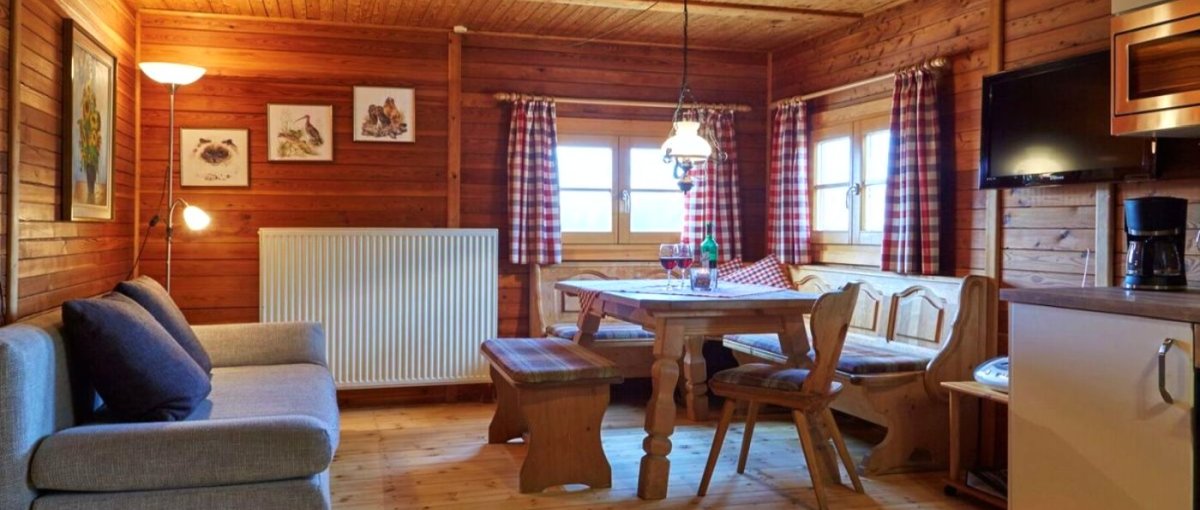 Urlaub im Blockhaus am See im Bayerischen Wald 