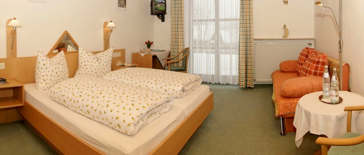 Hundepension in Zwiesel im Landkreis Regen Übernachtung im Appartement & Zimmer mit Frühstück