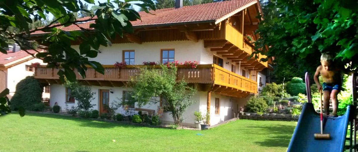 You are currently viewing Ferienwohnung in Arrach Übernachtung bei Lam am Osser