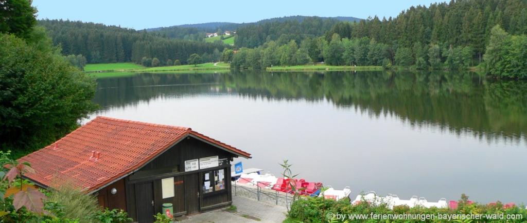 Blockhütte am See zum Boot fahren Wegscheid Rannasee mit Tretboote