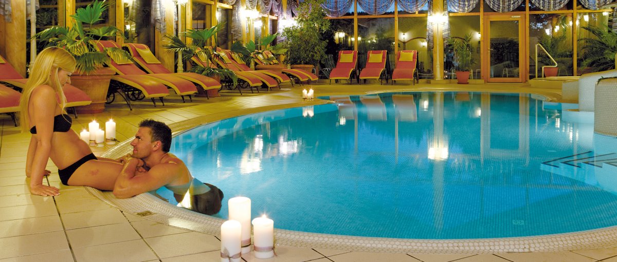 Wellnesshotel am Geißkopf Hotel Gasthof Weber in Triefenried Zachenberg mit Schwimmbad