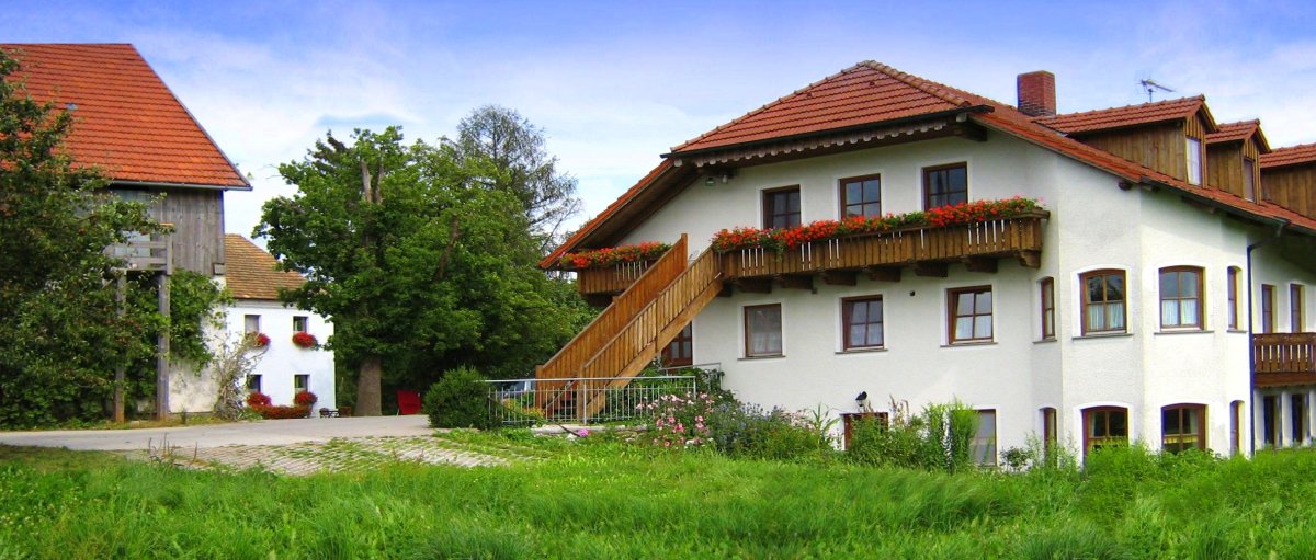 You are currently viewing Bauernhof Eiber Waldmünchen Urlaub mit Kindern am Wouznhof